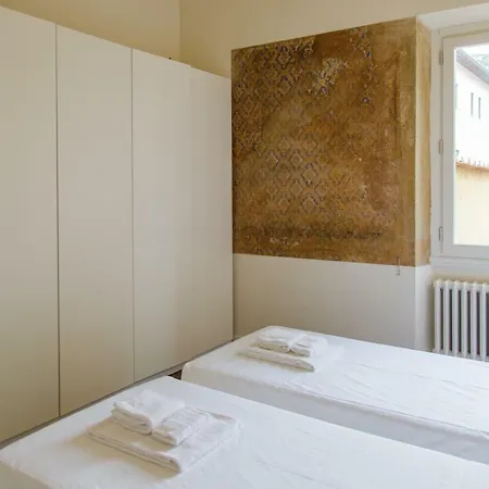 Ee Luxury Firenze