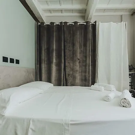 Ee Luxury Apartman Firenze