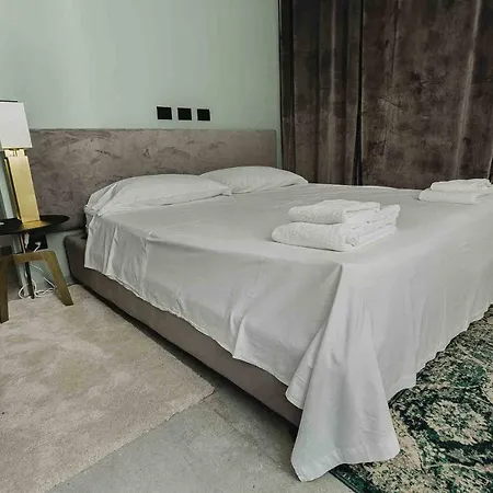 Ee Luxury Firenze